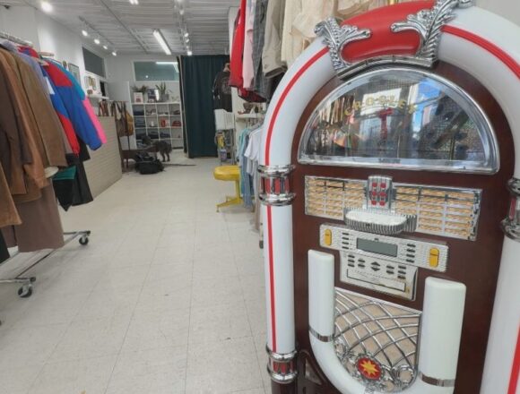 GQ-SHOP-FOLDER-1024x576-1 Calgary business owner finds four-wheeled solution to Bridgeland construction disruptions